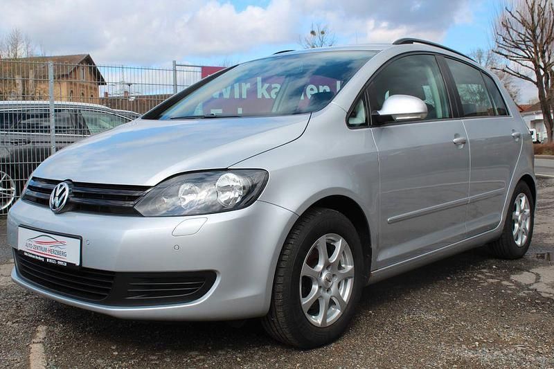 Gebraucht VW Golf Plus Cross Trendline 102 PS (75 kW) 2010 Silber Van / Kleinbus