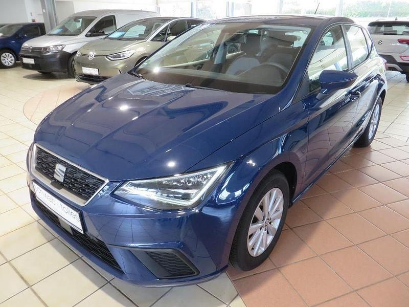 Blau Gebraucht 2019 Seat Ibiza Style Limousine | 10.745 € (Guter Preis) - Bild 1/4