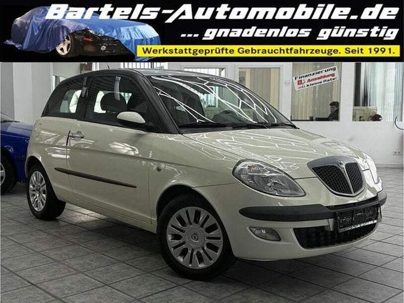 Gebraucht Lancia Ypsilon 80 PS (58 kW) 2006 Weiß Kleinwagen