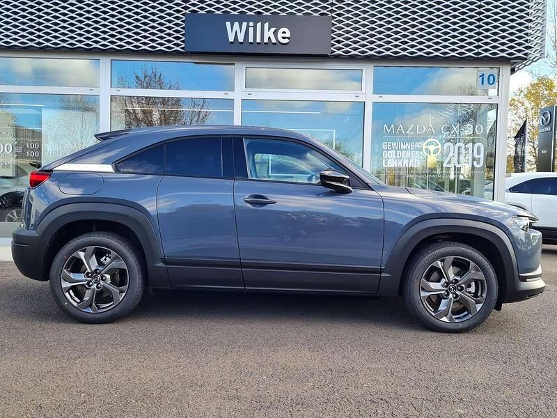 Gebraucht Mazda MX30 Ad'Vantage 106 kW (145 PS) 2023 Polymetal grey SUV
