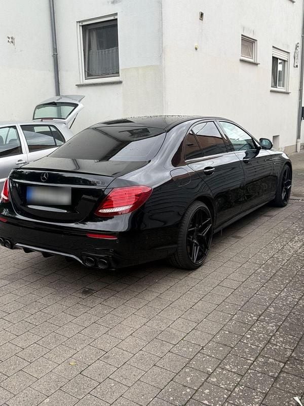 Gebraucht Mercedes E53 AMG AMG 435 PS (319 kW) 2019 Schwarz Limousine