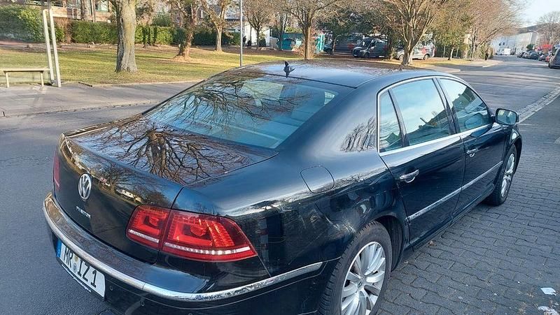 Gebraucht VW Phaeton 245 PS (180 kW) 2013 Schwarz Limousine