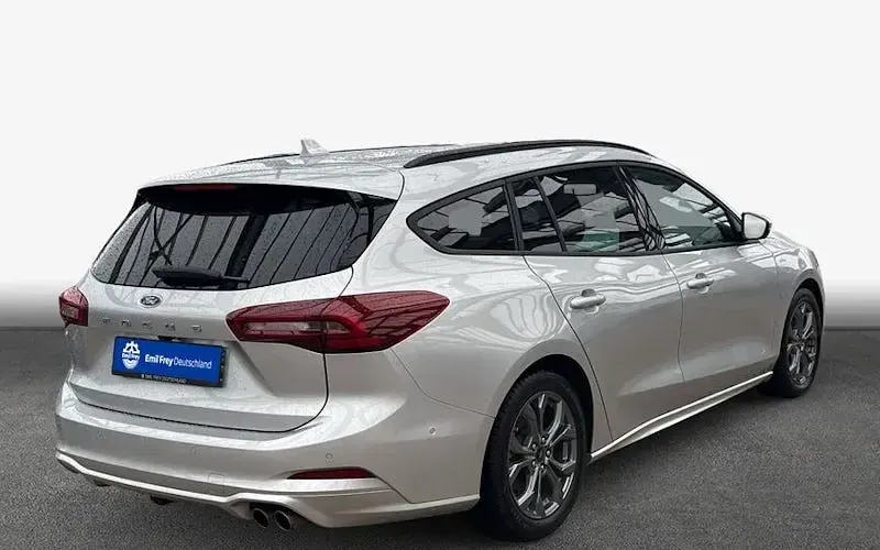 Usata Ford Focus ST-Line X 155 CV (114 kW) 2024 Argento Station wagon