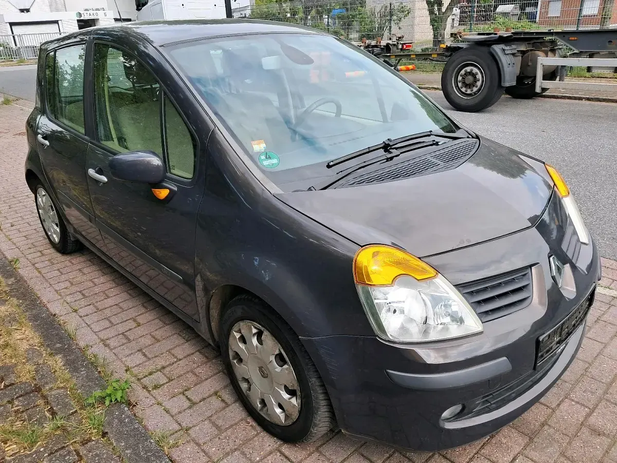 Używany Renault Modus 85 KM (62 kW) 2005 Minivan