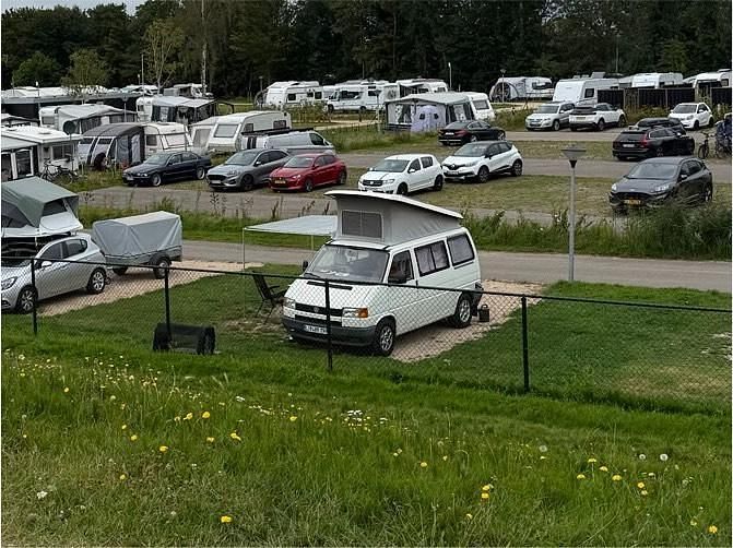 Weiß Gebraucht 1992 VW T4 California Van | 13.000 € - Bild 1/4