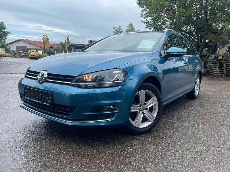 Blau Gebraucht 2016 VW Golf VII Highline Kombi | 13.790 € (Fairer Preis) - Bild 1/4