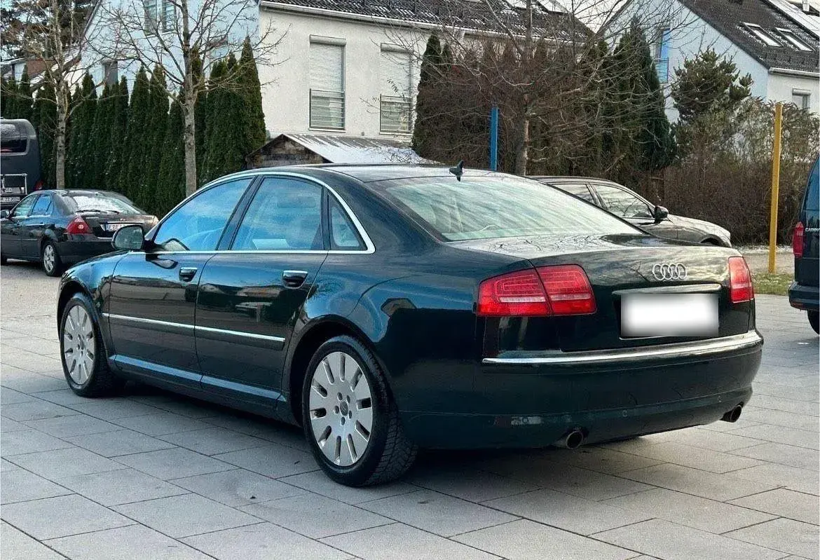 Gebraucht Audi A8 260 PS (191 kW) 2008 Blau Limousine