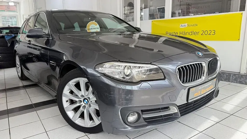Gebraucht BMW 520 190 PS (139 kW) 2015 Grau Limousine