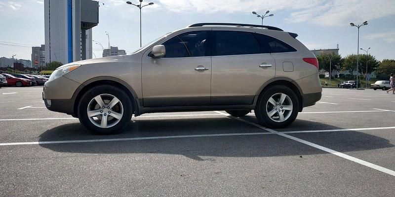 Beige Gebraucht 2007 Hyundai Veracruz SUV | 8.500 € - Bild 1/4