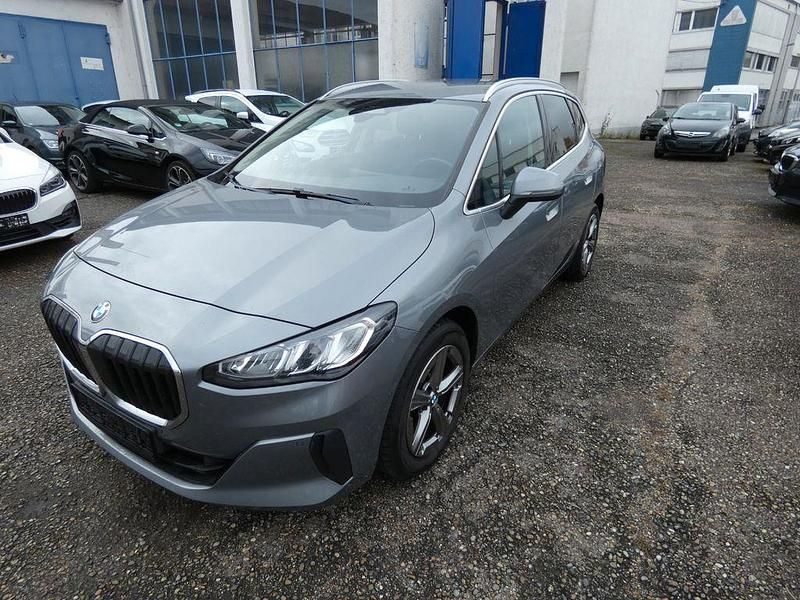 Gebraucht BMW 218 Active Tourer Performance 150 PS (110 kW) 2022 Grau Van / Kleinbus