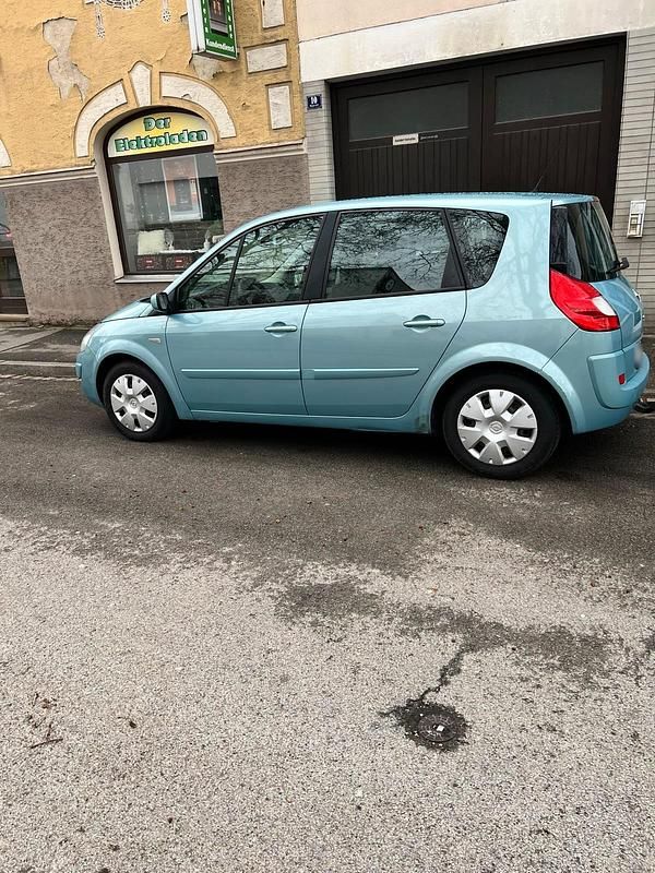 Gebraucht Renault Scenic E-Tech 135 PS (99 kW) 2008 Blau SUV