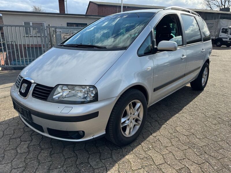 Silber Gebraucht 2004 Seat Alhambra Stylance Van / Kleinbus | 1.190 € (Guter Preis) - Bild 1/4