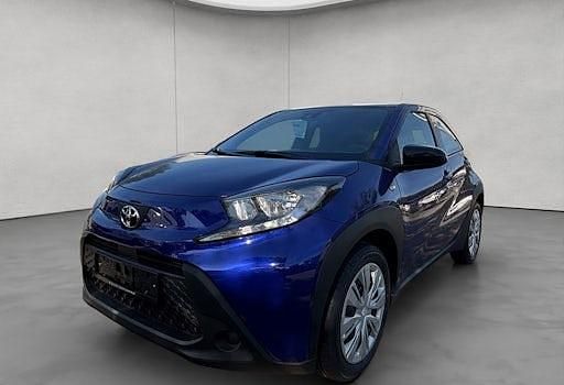 Neu Toyota Aygo X Business Edition 72 PS (52 kW) 2025 Blau SUV