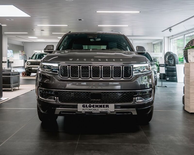 Gebraucht Jeep Wagoneer 397 PS (291 kW) 2023 Grau / baltic grey SUV