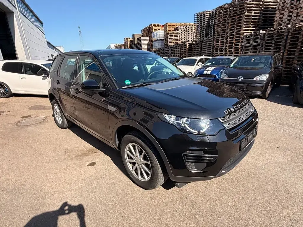 Gebraucht Land Rover Discovery Sport Pure 150 PS (110 kW) 2017 Santorini black SUV