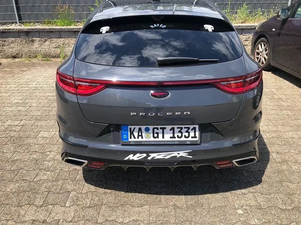 Gebraucht Kia ProCeed Turbo 204 PS (150 kW) 2021 Grau Kombi