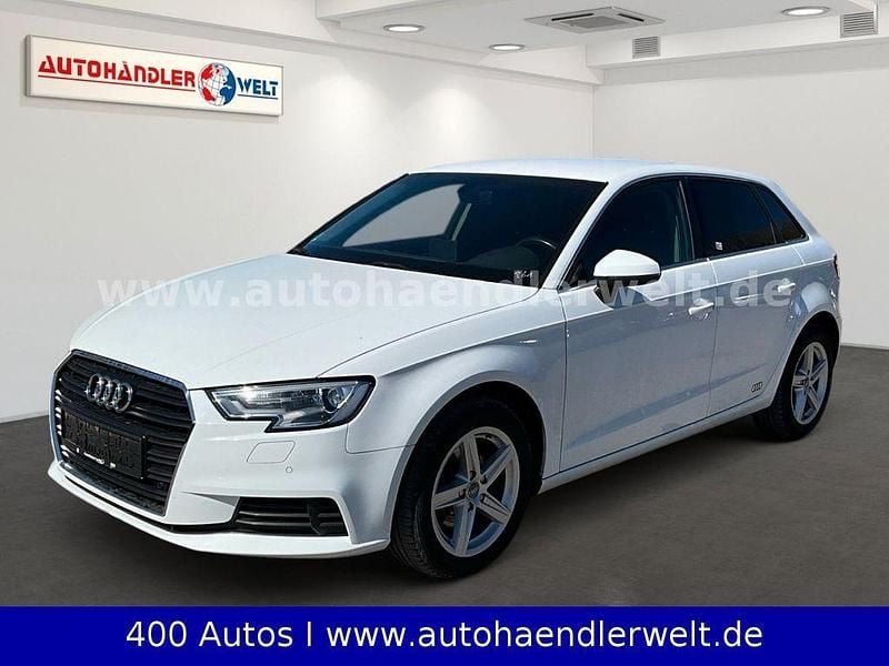 Gebraucht Audi A3 Comfort 116 PS (85 kW) 2017 Weiß Limousine