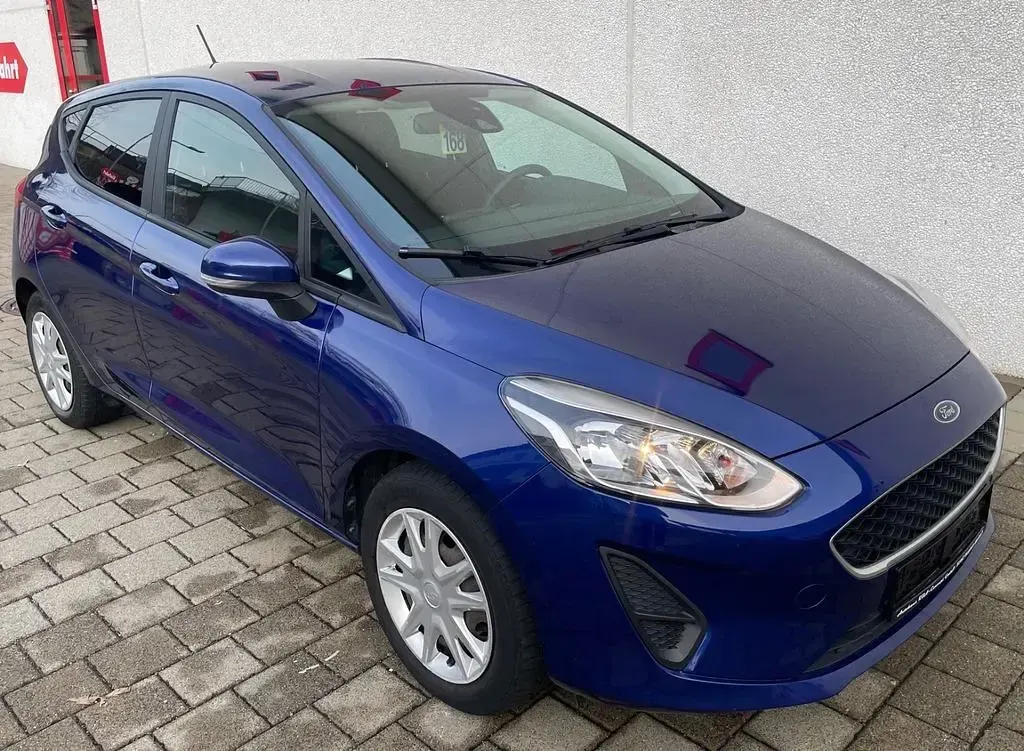 Gebraucht Ford Fiesta Trend 71 PS (52 kW) 2017 Blau Kleinwagen