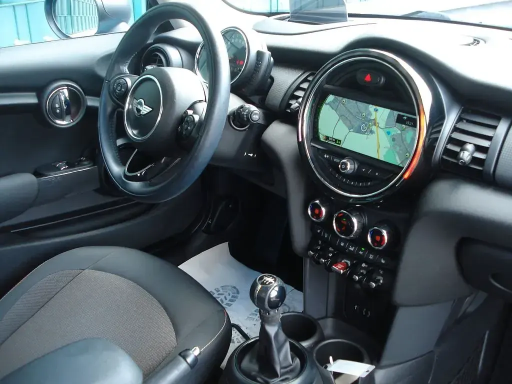 Gebraucht Mini ONE 102 PS (75 kW) 2016 Blau Kleinwagen