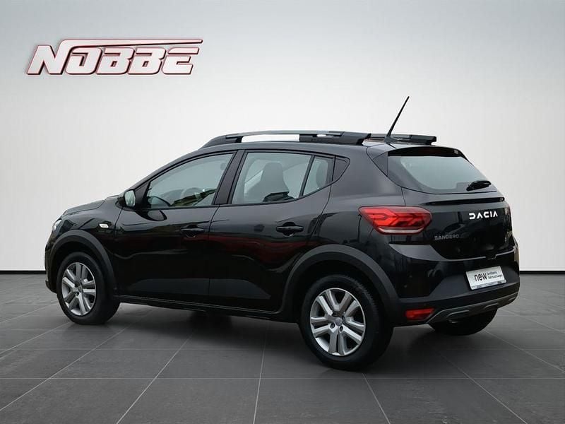 Gebraucht Dacia Sandero Expression 91 PS (66 kW) 2023 Schwarz Kleinwagen