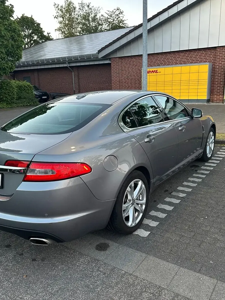Gebraucht Jaguar XF 207 PS (152 kW) 2008 Grau Limousine