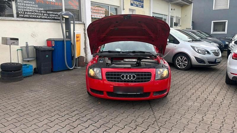 Gebraucht Audi TT 150 PS (110 kW) 2003 Rot Coupé