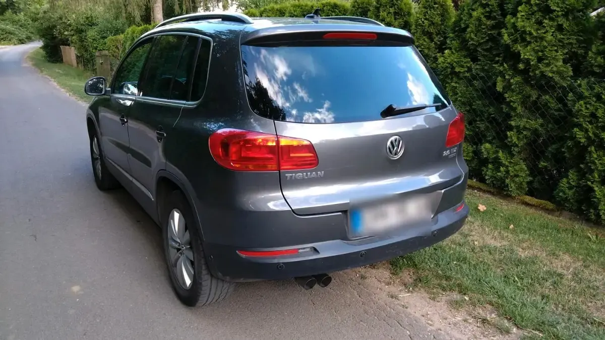 Gebraucht VW Tiguan 140 PS (102 kW) 2012 Grau SUV