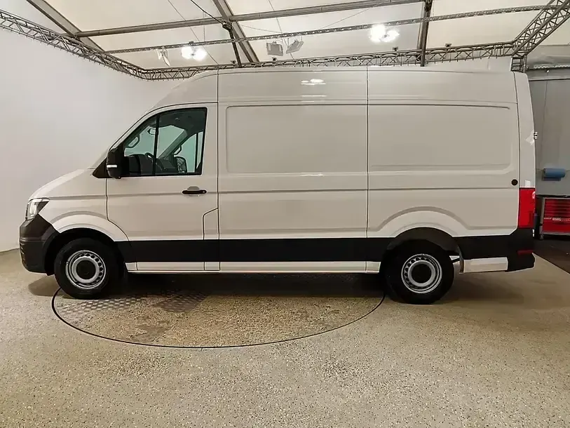 Second-hand VW Crafter 140 CP (102 kW) 2020 Alb Van