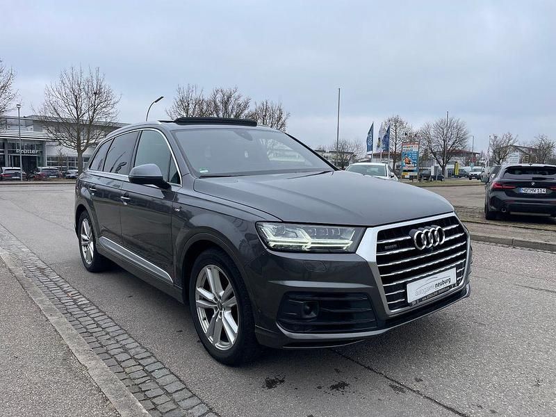 Gebraucht Audi Q7 S-Line 286 PS (210 kW) 2019 Samuraigrau metallic SUV