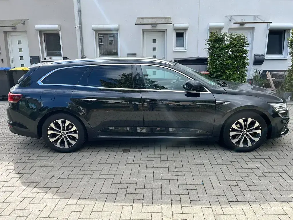 Gebraucht Renault Talisman GrandTour Intens 159 PS (116 kW) 2022 Schwarz Kombi