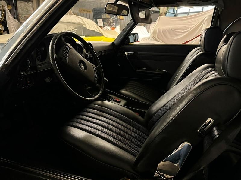 Gebraucht Mercedes SL350 200 PS (147 kW) 1972 Silber Cabrio