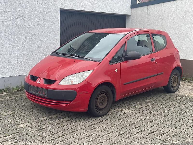 Rot Gebraucht 2005 Mitsubishi Colt Kleinwagen | 699 € - Bild 1/4