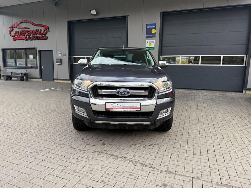 Używany Ford Ranger Limited 200 KM (147 kW) 2017 Szary Pickup