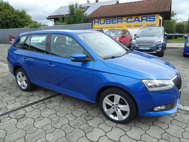Blau Gebraucht 2020 Skoda Fabia Cool Plus Kombi | 14.200 € (Fairer Preis) - Bild 1/4
