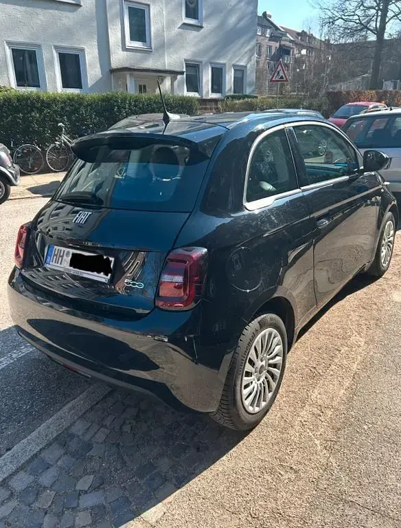 Gebraucht Fiat 500e 69 kW (95 PS) 2021 Schwarz Kleinwagen