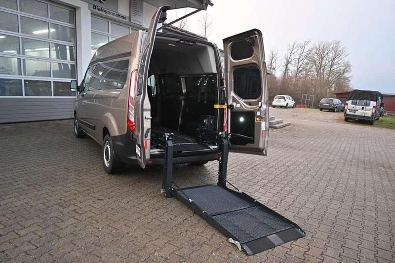 Gebraucht Ford Transit Custom Basis 131 PS (96 kW) 2024 Diffused silver Van / Kleinbus