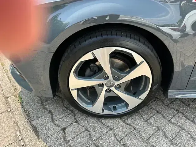 Gebraucht Audi A3 Sport 150 PS (110 kW) 2018 Grau Limousine