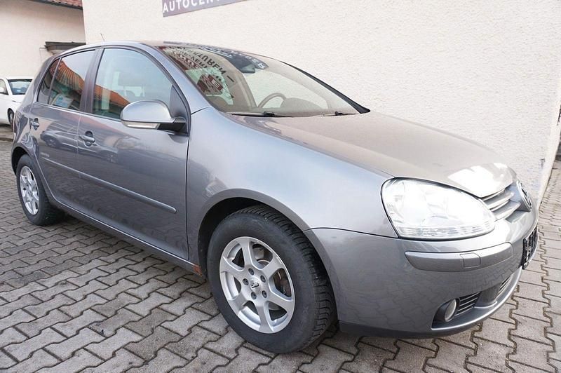 Grau Gebraucht 2008 VW Golf VI United Limousine | 1.650 € (Superpreis) - Bild 1/4