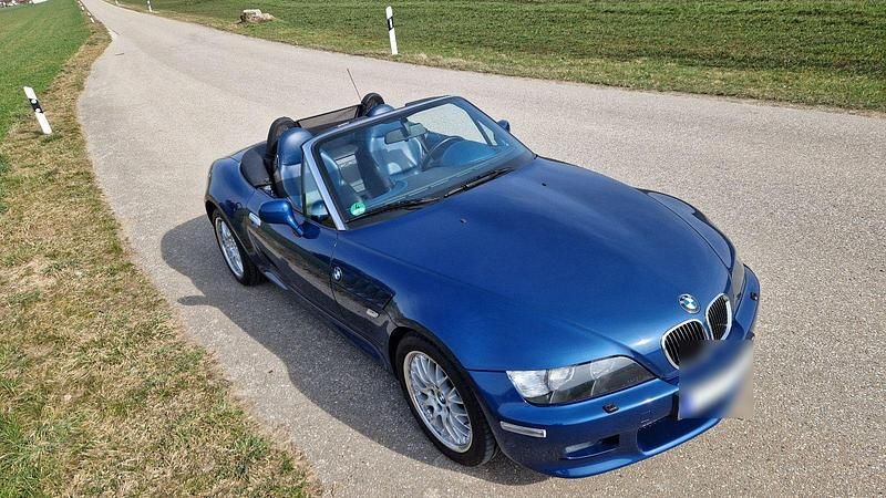 Gebraucht BMW Z3 M Sport 170 PS (125 kW) 2002 Blau Cabrio