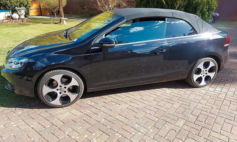 Gebraucht VW Golf Cabriolet Edition 140 PS (102 kW) 2012 Schwarz Cabrio