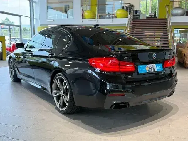 Gebraucht BMW M550 Performance 400 PS (294 kW) 2019 Schwarz Limousine