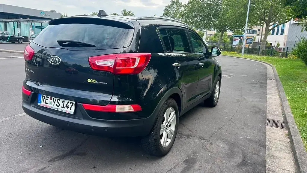 Gebraucht Kia Sportage Spirit 116 PS (85 kW) 2011 Schwarz SUV