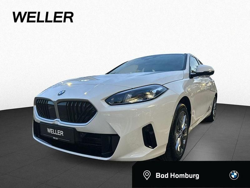 Weiß Gebraucht 2024 BMW 118 Shadowline Kleinwagen | 27.780 € (Guter Preis) - Bild 1/4