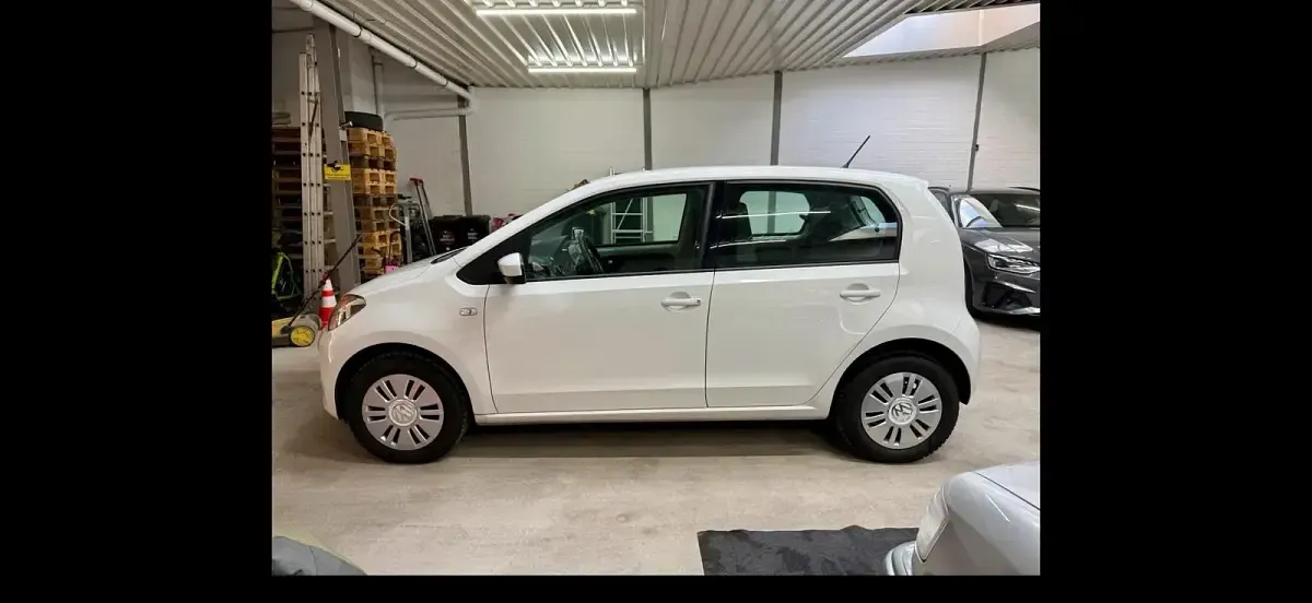 Gebraucht VW up! 60 PS (44 kW) 2015 Weiß Kleinwagen