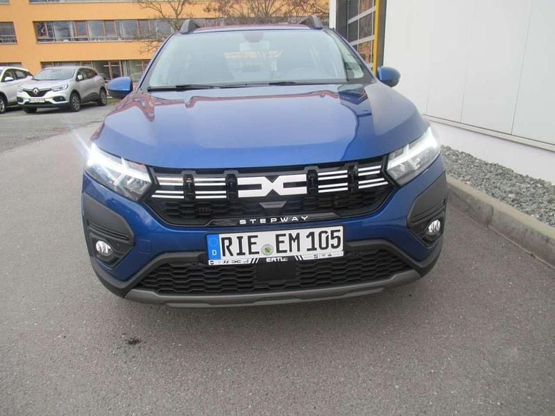 Używany Dacia Sandero Expression 91 KM (66 kW) 2023 Niebieski Hatchback