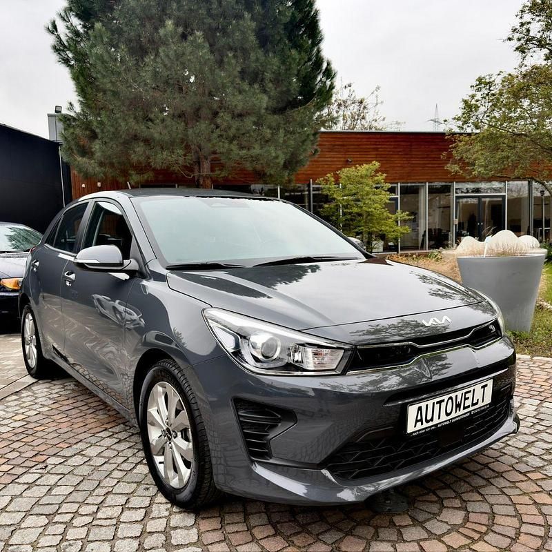 Second-hand Kia Rio Vision 101 CP (74 kW) 2023 Gri Hatchback
