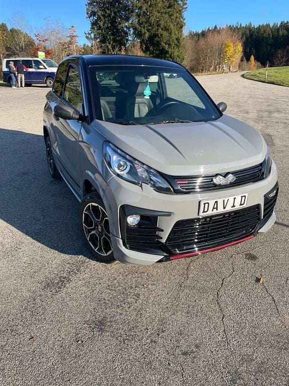 Grau Gebraucht 2021 Ligier JS60 Kleinwagen | 12.900 € (Guter Preis) - Bild 1/4