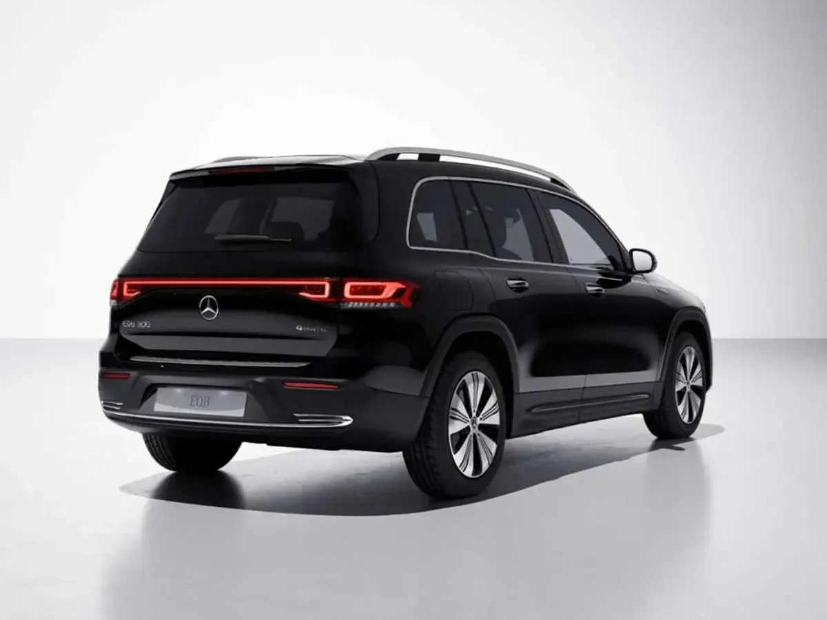 Gebraucht Mercedes EQB300 Progressive 167 kW (228 PS) 2022 Nachtschwarz uni SUV
