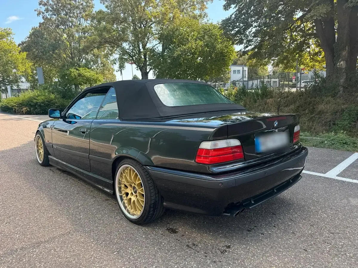 Gebraucht BMW 323 Cabriolet M Sport 170 PS (125 kW) 1999 Schwarz Cabrio