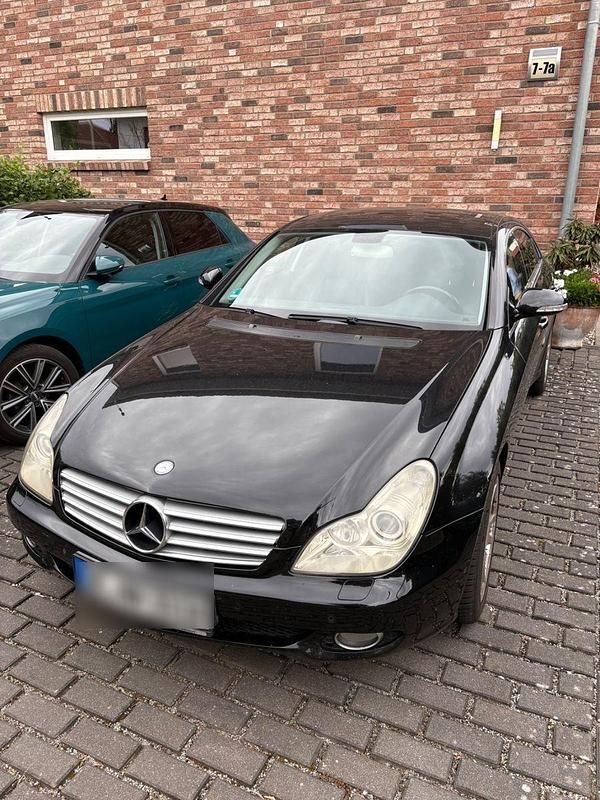 Schwarz Gebraucht 2005 Mercedes CLS350 Coupé | 5.800 € (Fairer Preis) - Bild 1/4